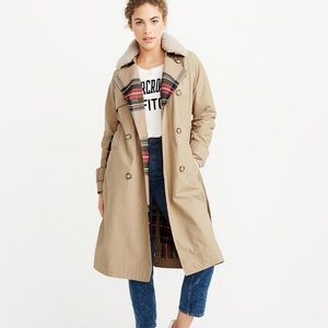 NWOT Abercrombie winter trench coat